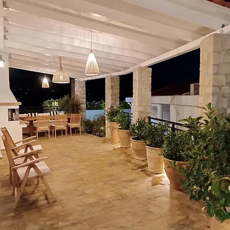 The Bridge House Βίλα *